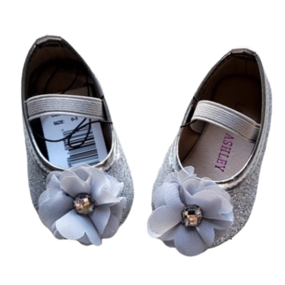 🌿Laura Ashley Silver Flower Dress Shoes [0-3M]🌿